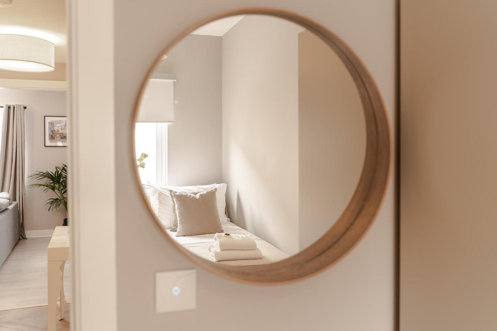 Stylish & Recently Refurbished Chester Apartment - Up To 6 ภายนอก รูปภาพ