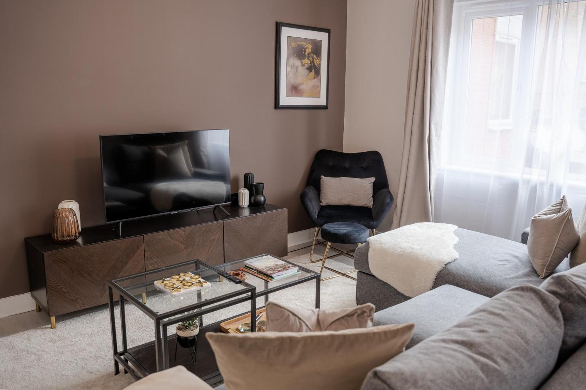 Stylish & Recently Refurbished Chester Apartment - Up To 6 ภายนอก รูปภาพ