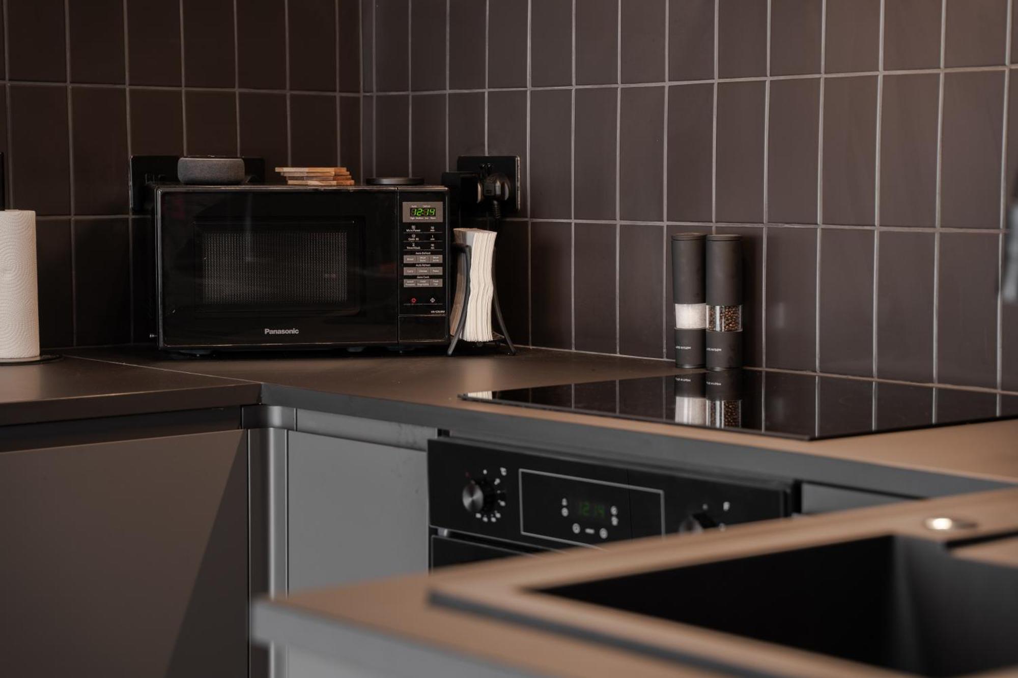 Stylish & Recently Refurbished Chester Apartment - Up To 6 ภายนอก รูปภาพ